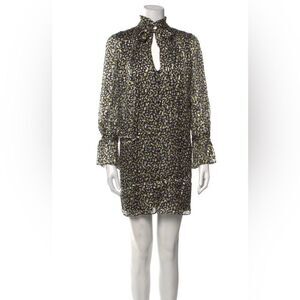 NWT Alice + Olivia Shift Dress 💗